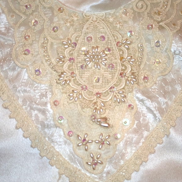 3/$30 80s Dae Suk M Beaded Lace Back Button Prairie Blouse - Picture 11 of 13